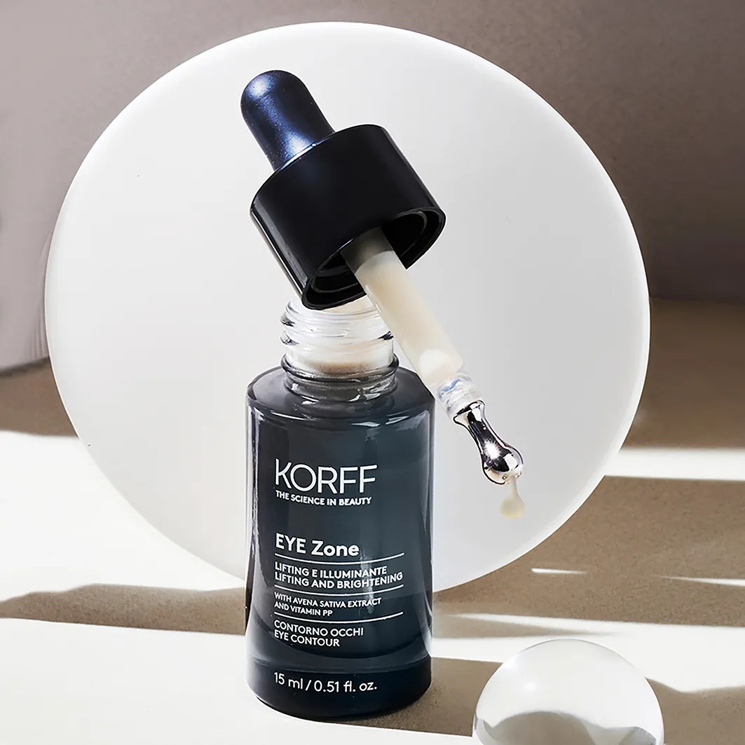 KORFF Korff Eyezone Soin contour des yeux liftant et illuminateur 15 ml Pour un regard frais et éclatant