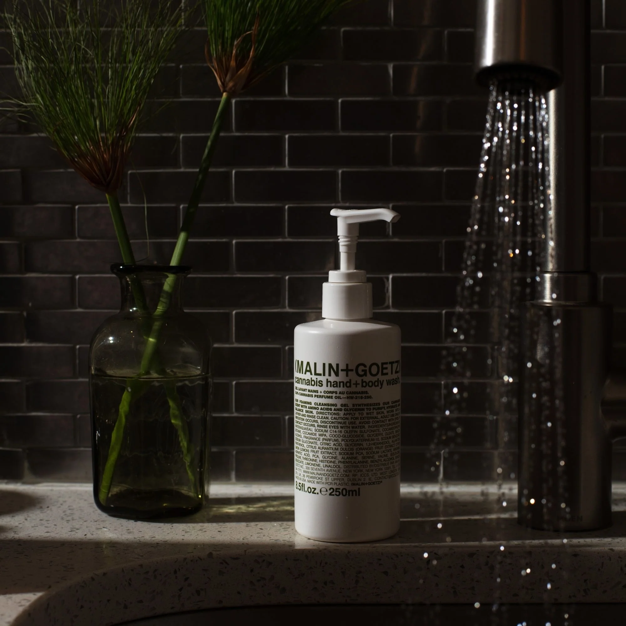 Body Cannabis Hand+Body Wash - Bagno e Doccia, Detergente Mani