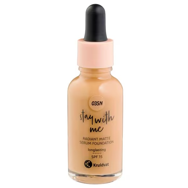 Kruidvat Stay With Me 035N Srednje maslinasta blistava mat podloga u serumu<br>30ml