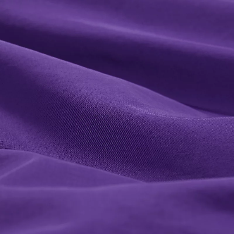 Herren-Shorts mit Abnähern, hergestellt in den USA – PRISM PURPLE