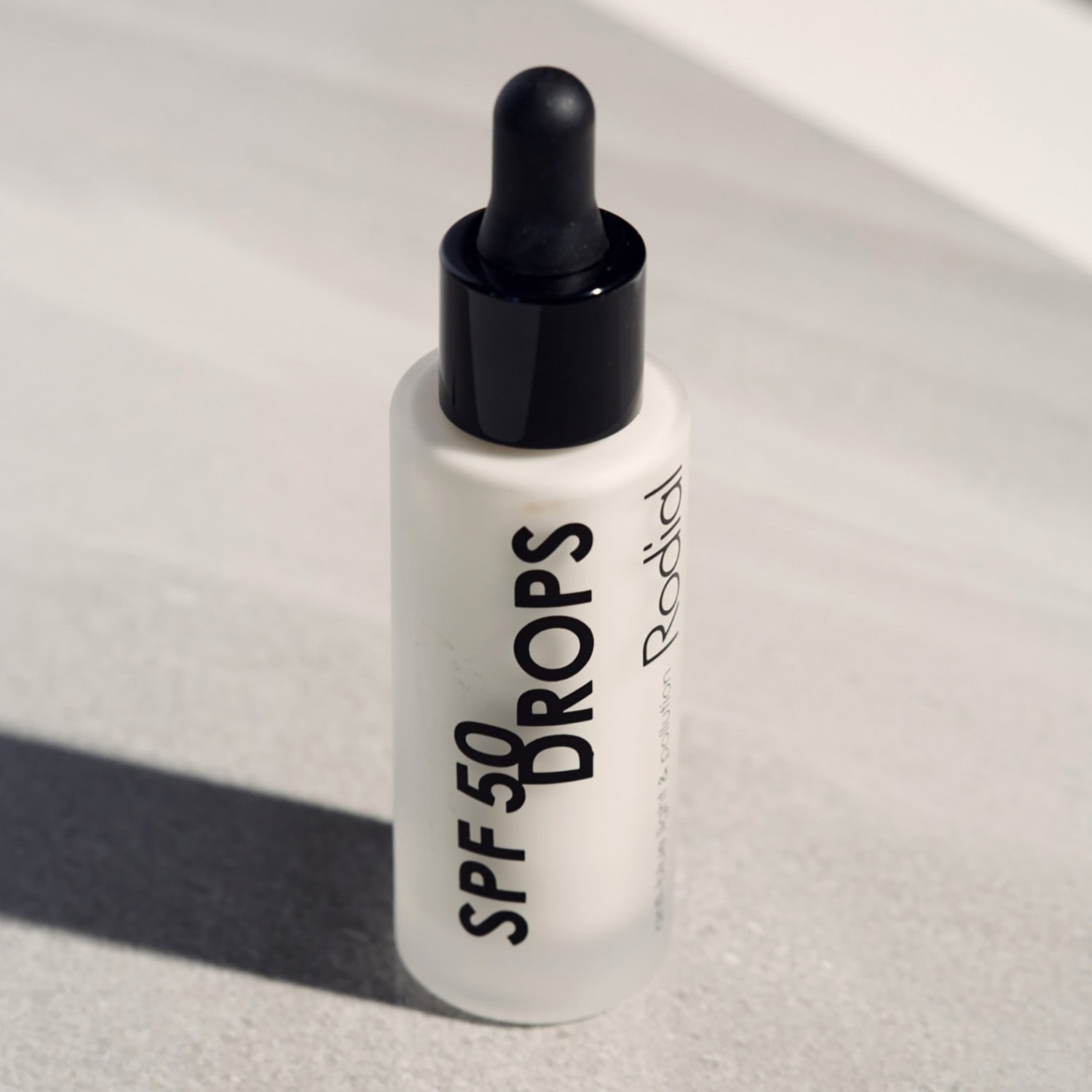 Sérum Antienvelhecimento Rodial FPS 50 em Gotas – 31 ml
