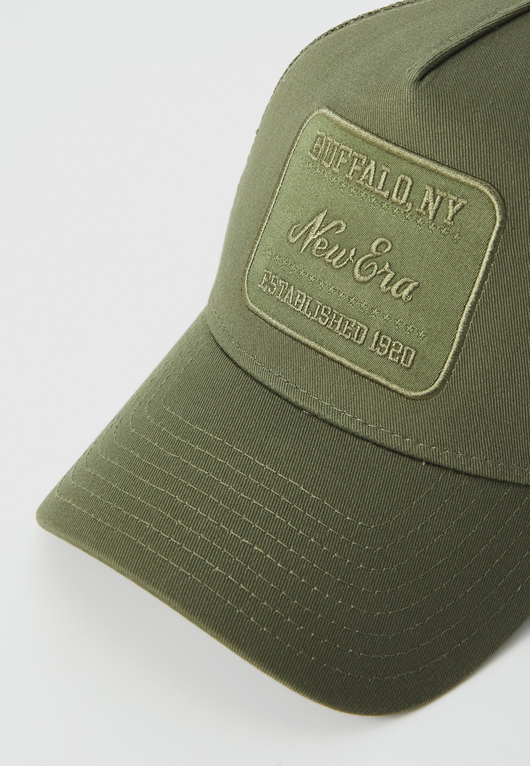 New Era-capser