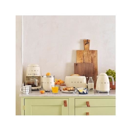 Citruspers - Smeg - CJF11CREU - 70 Watt - Antidruppel - Tritan Renew Deksel