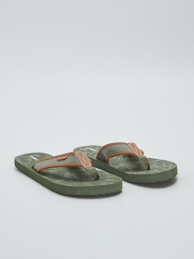 Chinelo de dedo com tira de tecido - Cáqui