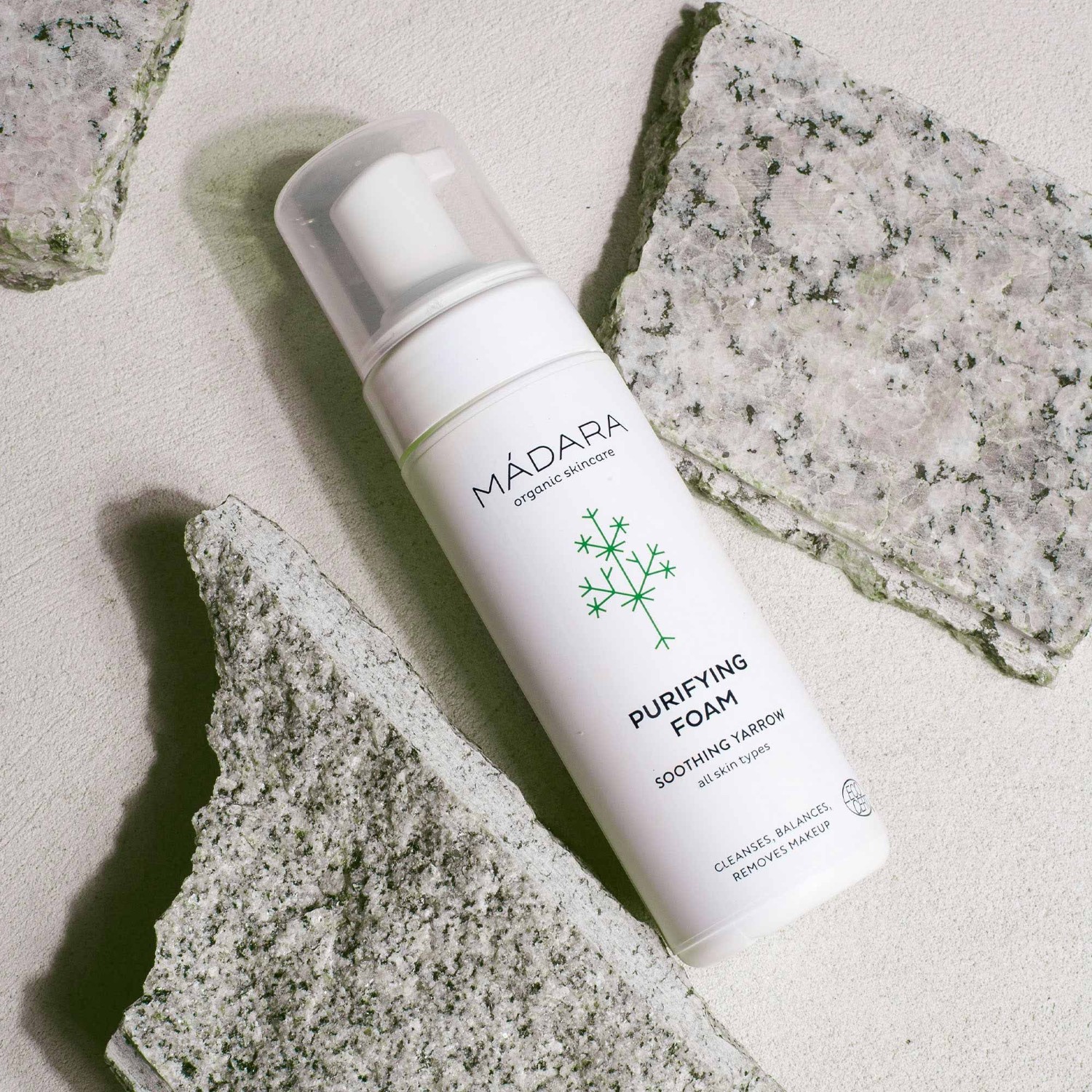 MÁDARA Mousse Purifiante