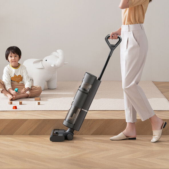 H11 Core cordless wet and dry vacuum cleaner