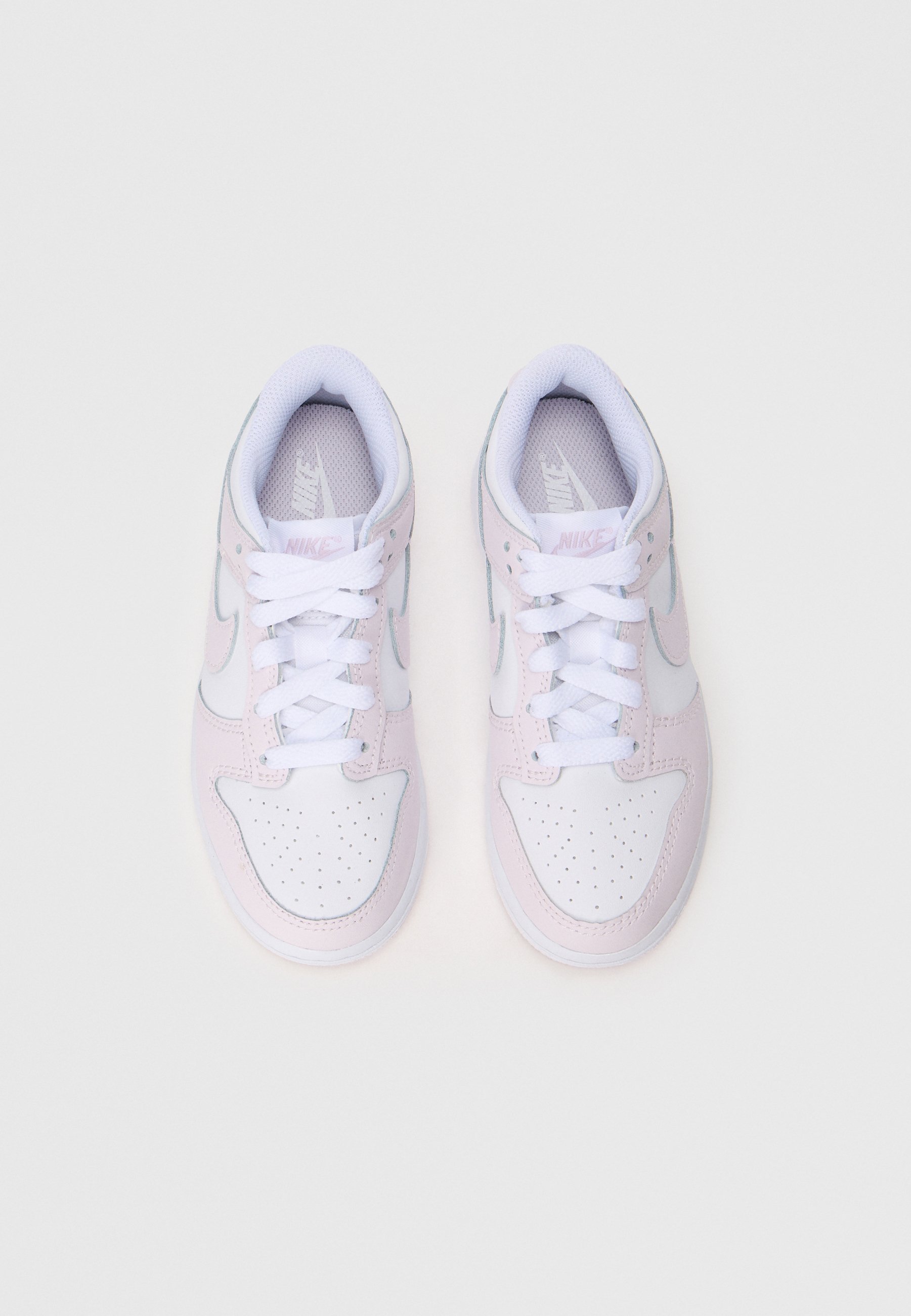 Nike Sportswear DUNK LOW UNISEX - Buty sportowe - biały/jasnofioletowy