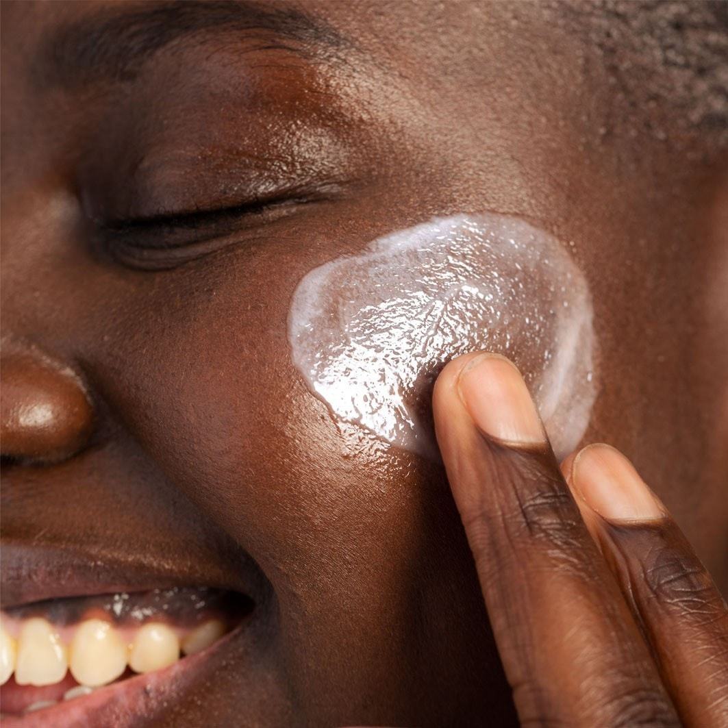 ERBORIAN Skin Hero peelingový peeling na tvár - 50 ml