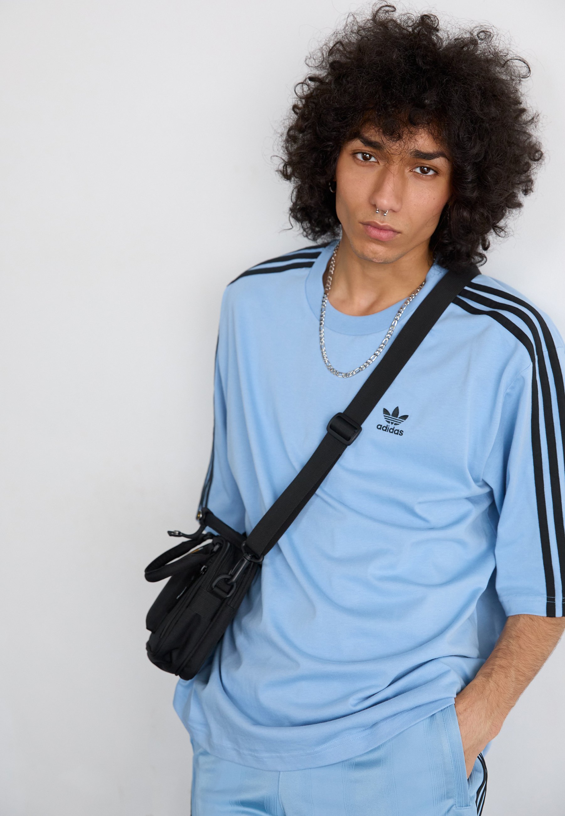 Trička s potiskem adidas Originals