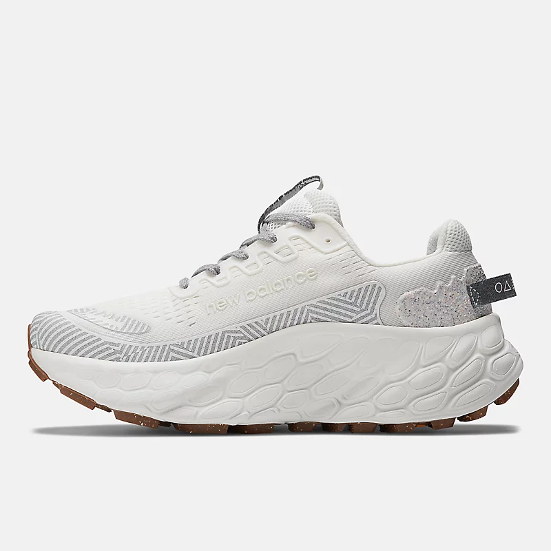 Fresh Foam X Trail More v3 herenschoen - wit met coltrui