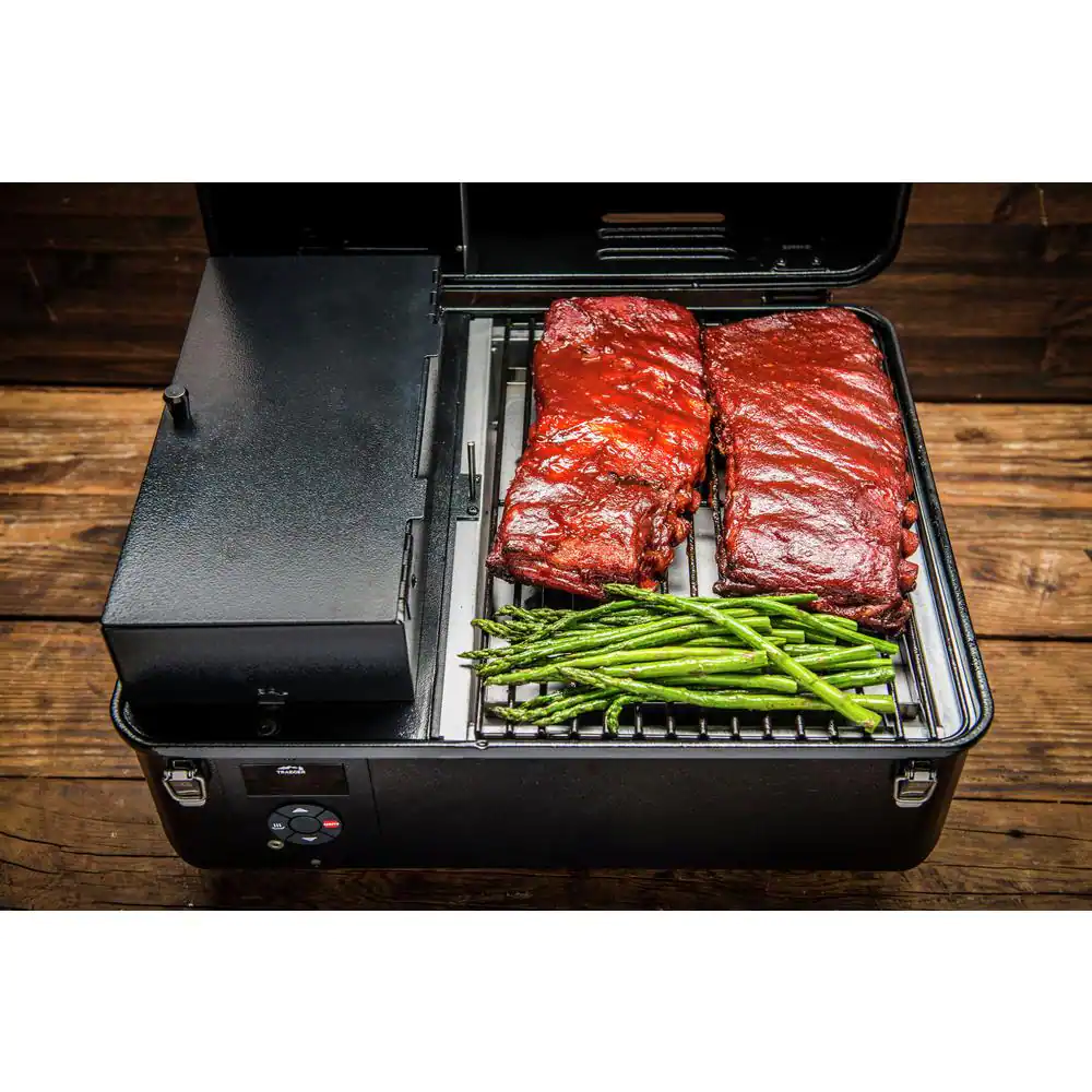 Ranger Pelletgrill und Smoker in Schwarz