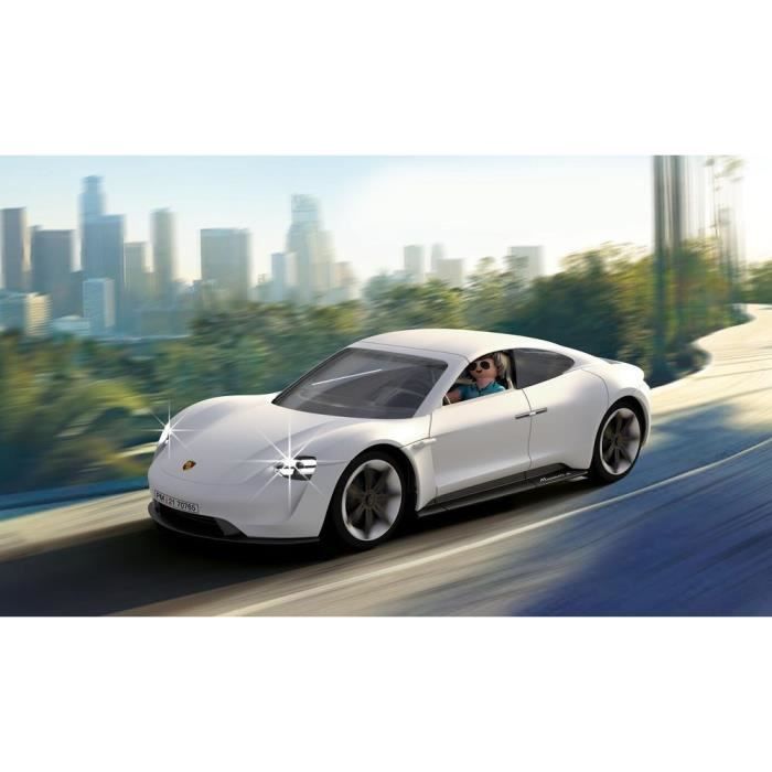 PLAYMOBIL 70765 Porsche Mission E - Klassiska bilar - Fjärrkontroll och ljuseffekter ingår - Elbil