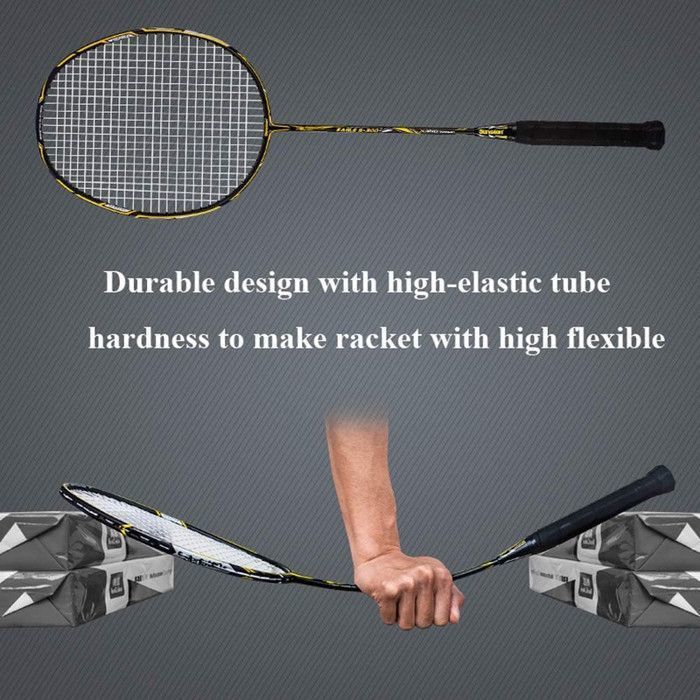 Senston S300 hoogwaardige badmintonrackets van koolstofvezel, 2 rackets, 2 overgrips en 10 shuttlecocks.