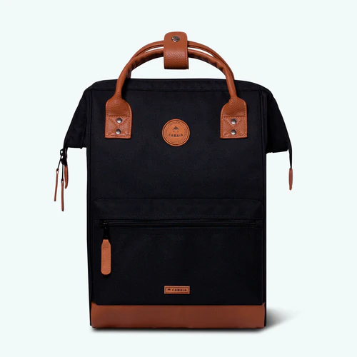 Cabaia Berghain black medium front pocket