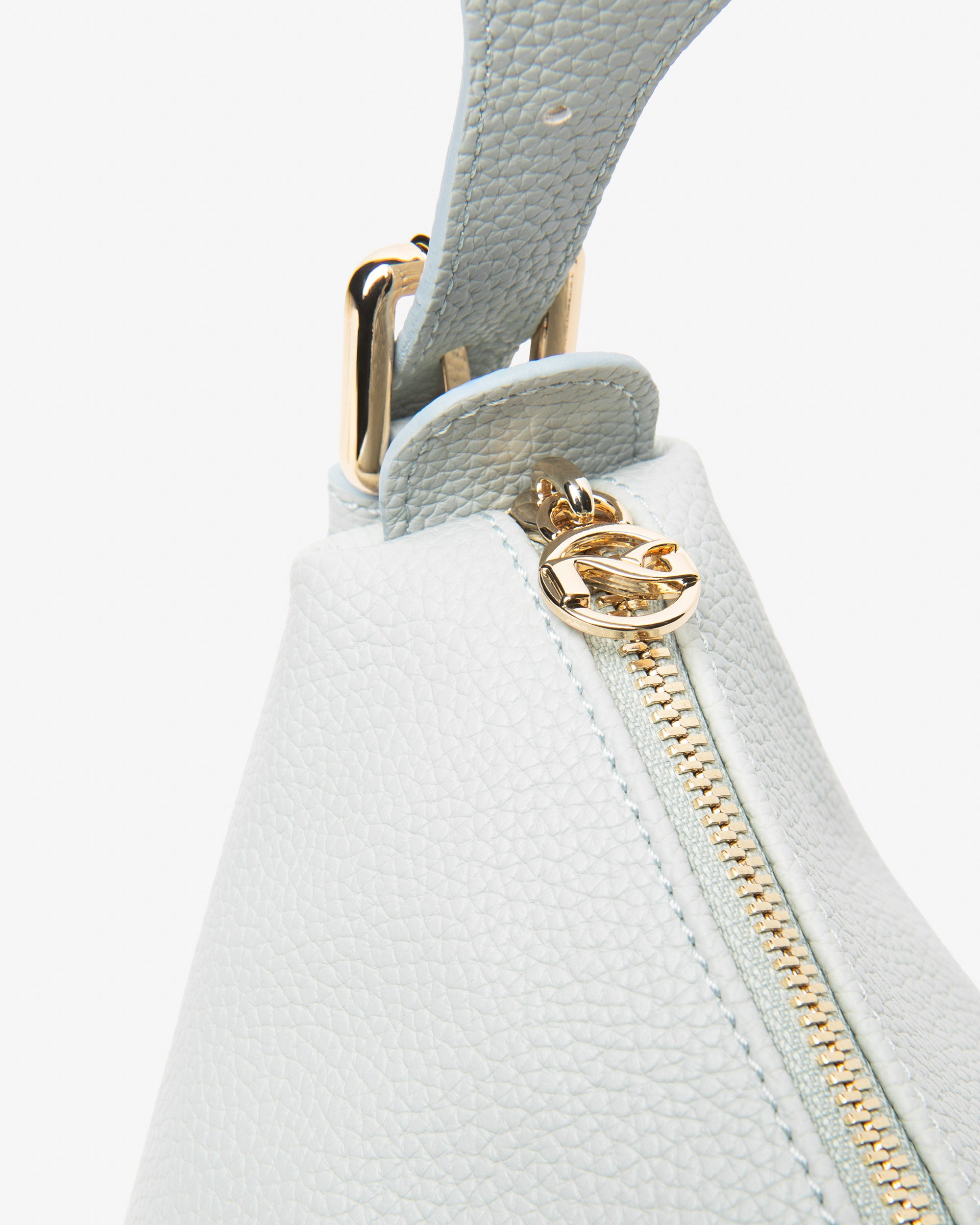  Damen-Schultertasche aus technischem Material