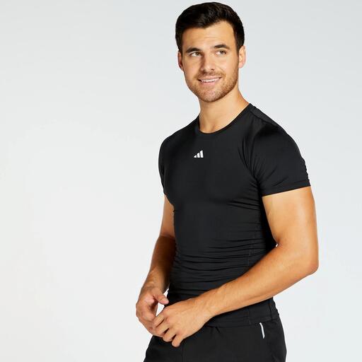 T-shirt adidas