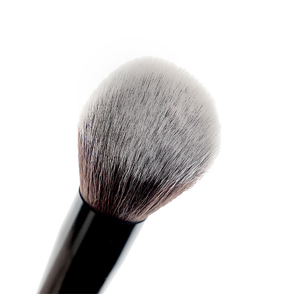 Четкица за бронзер Brushworks бр. 10