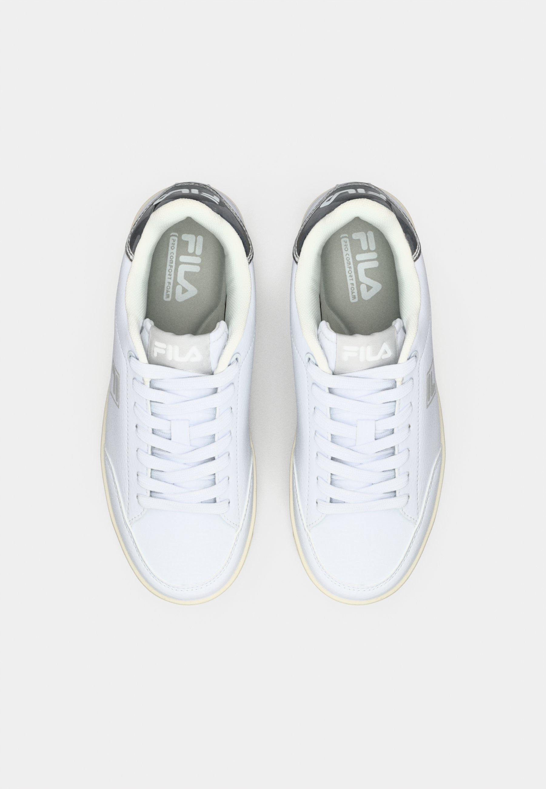 Fila COURTBAY - Sneakers - wit/zilver