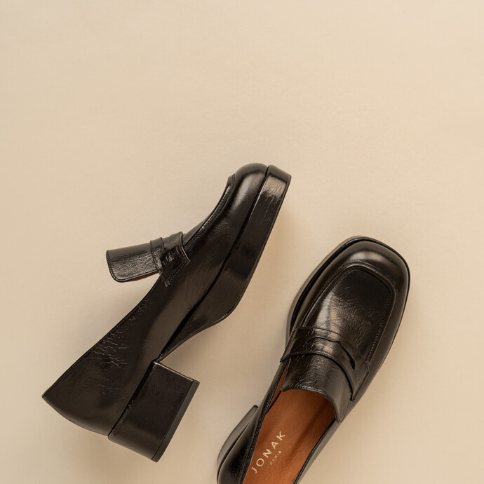Mocassins à plateformes  en cuir vieilli noir
