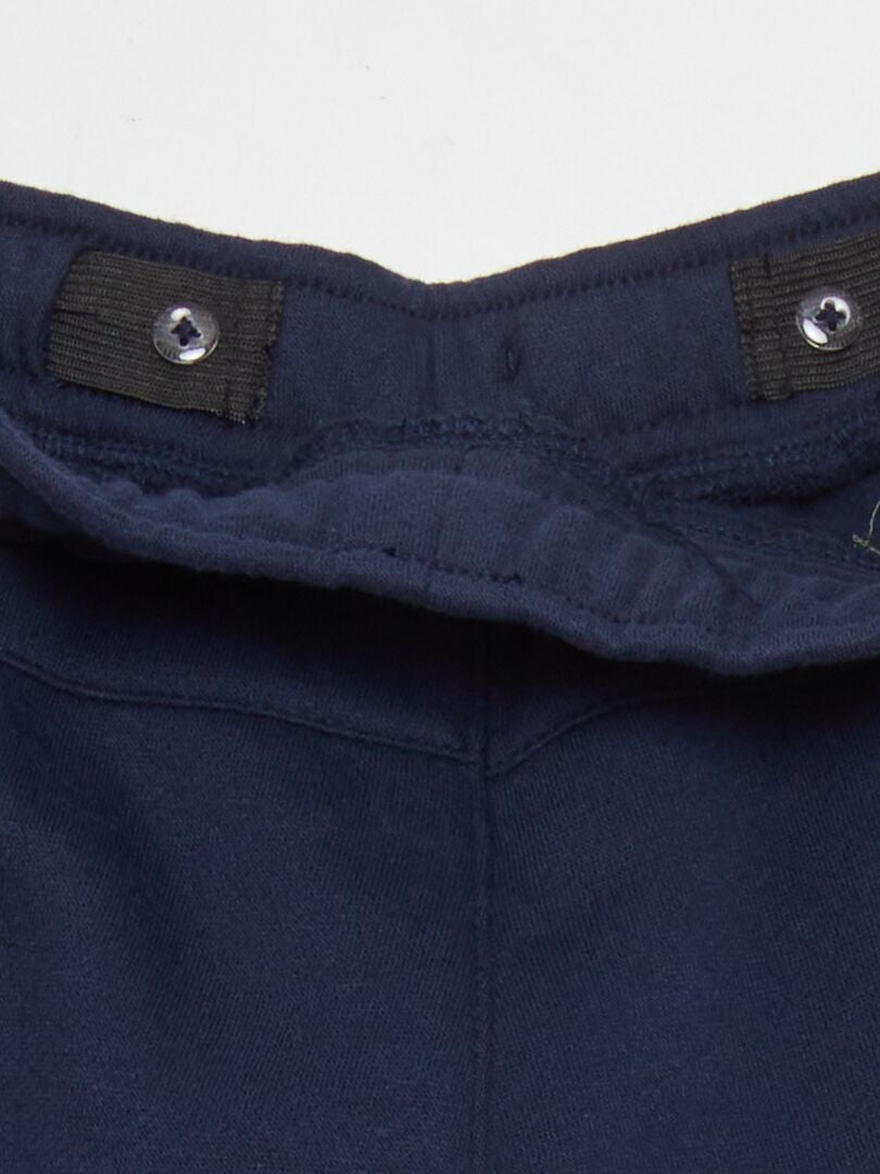 Calça de moletom - Corte mais justo - PRETA