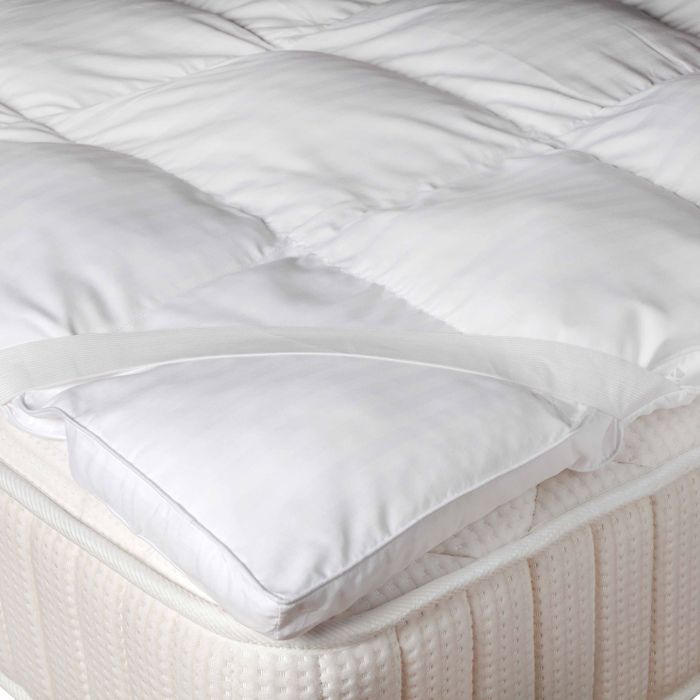 SYMPHONIE Elastischer Matratzentopper 180x200 cm Satin-Mikrofaser mit pfirsichhautähnlichem Griff