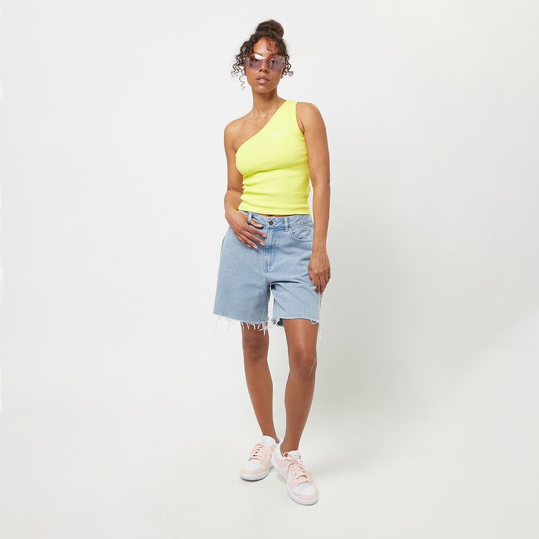 Chest Signature Essential Asymmetric Rib Top