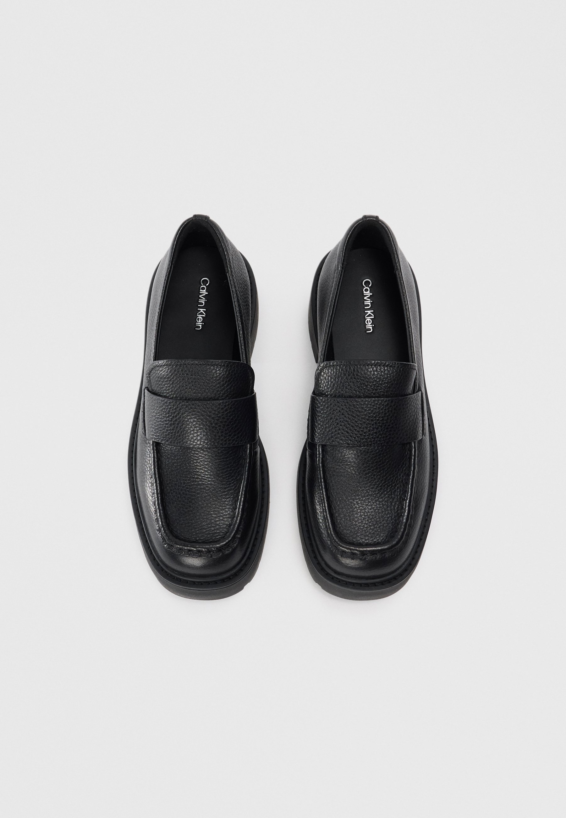 Calvin Klein Jeans Loaferit/pistokkaat - black