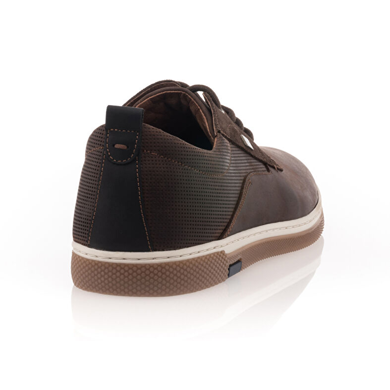 Pantofi eleganți maro pentru bărbați