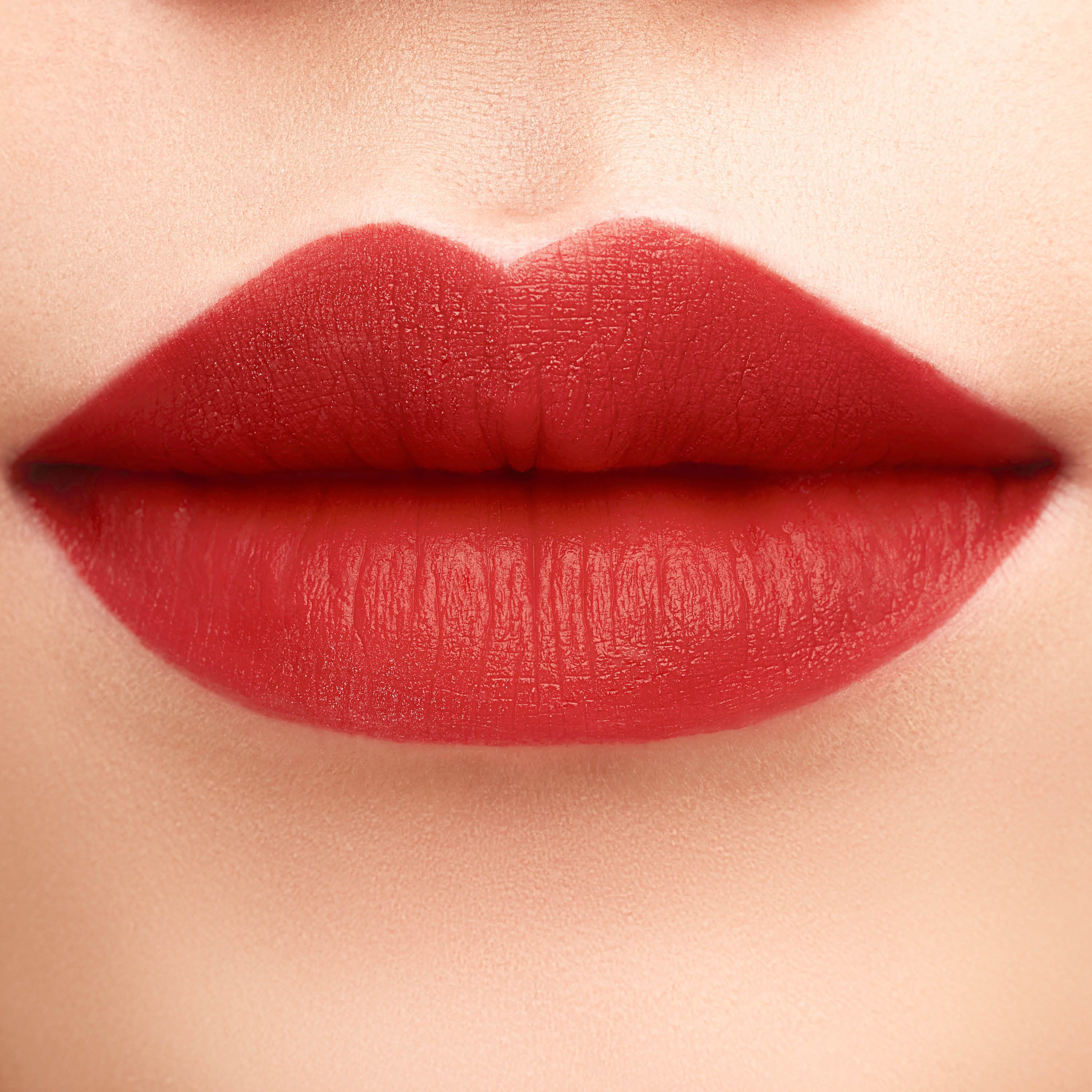 Rouge Pur Couture The Slim Luksusa lūpu krāsas