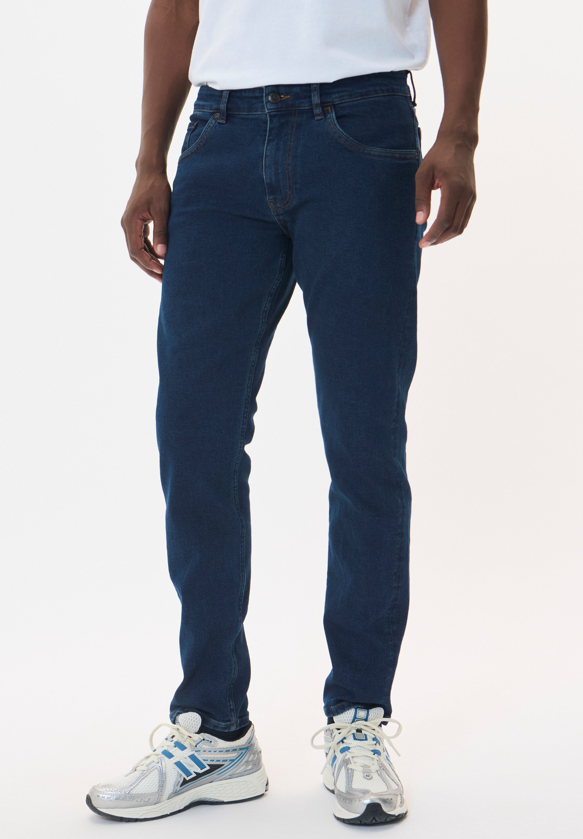 Matinique MAPETE - Straight leg jeans - mørk vasket denim