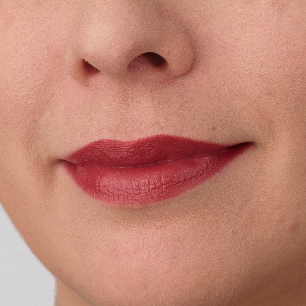 Isadora Lipstick Perfect Moisture ruž za usne - 4 g