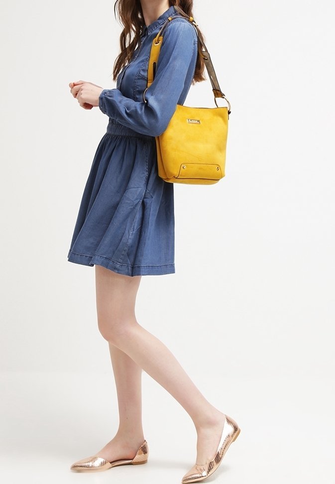 River Island handtas - geel