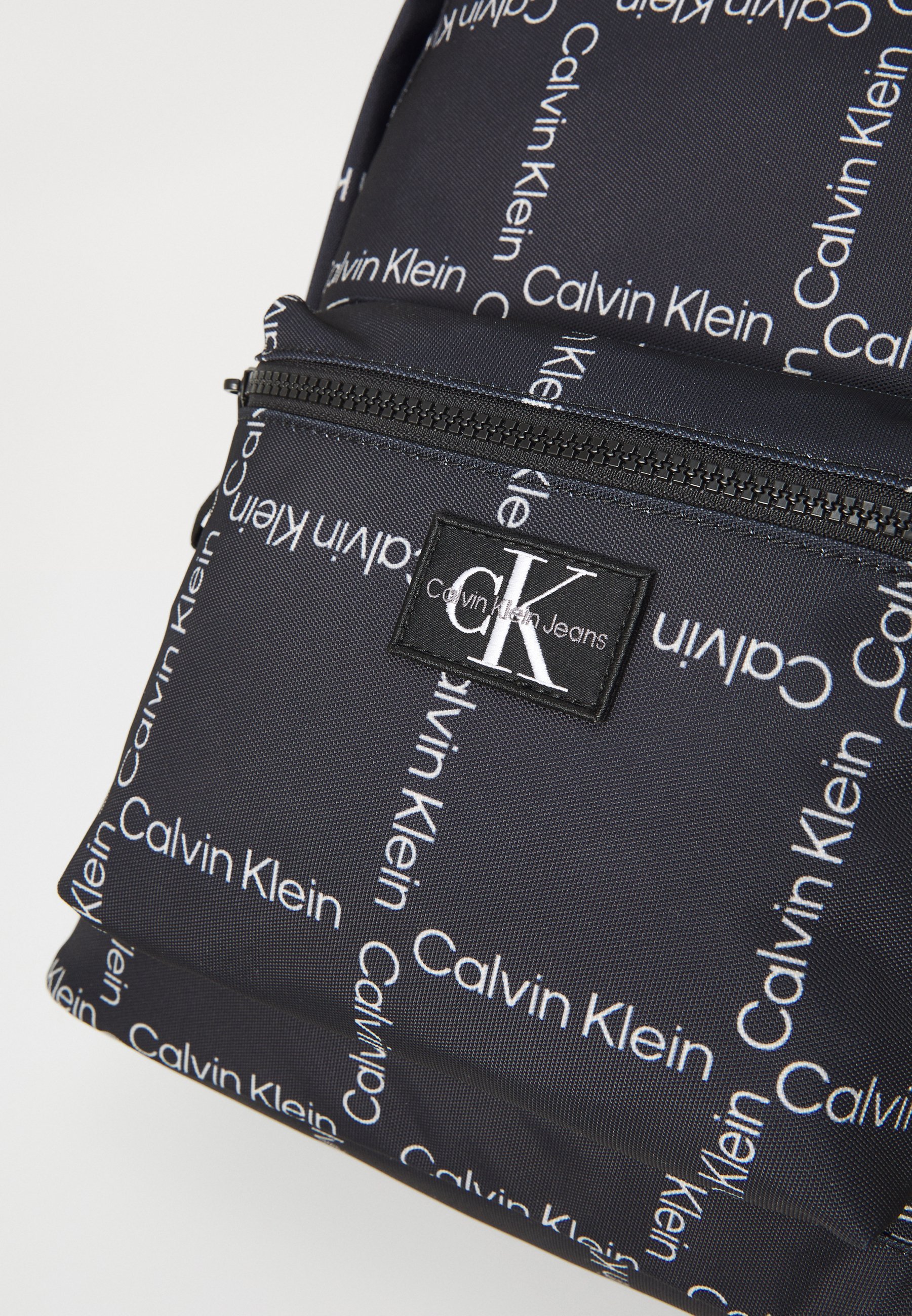 Calvin Klein Jeans CITY GRID RUCKSACK UNISEX - Rucksack - schwarz