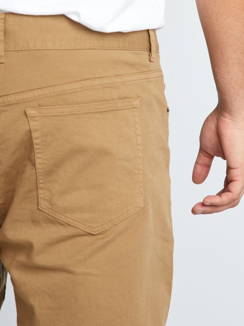 Calça ajustada com 5 bolsos, tamanho L34 - marrom