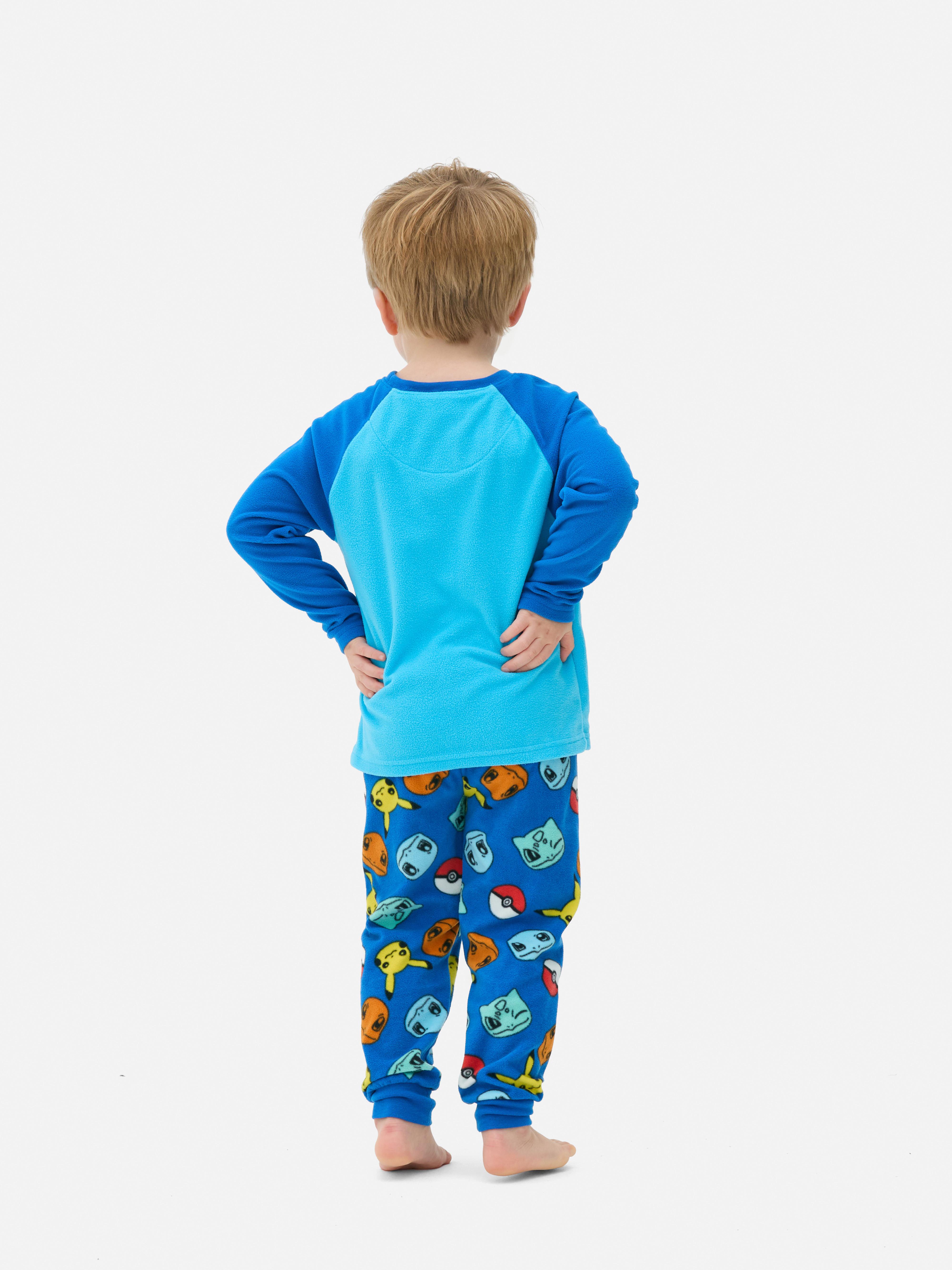 Pijamale din fleece Pokémon Kanto Starter O pijama Pokémon cu un top cu mânecă lungă și pantaloni asortați