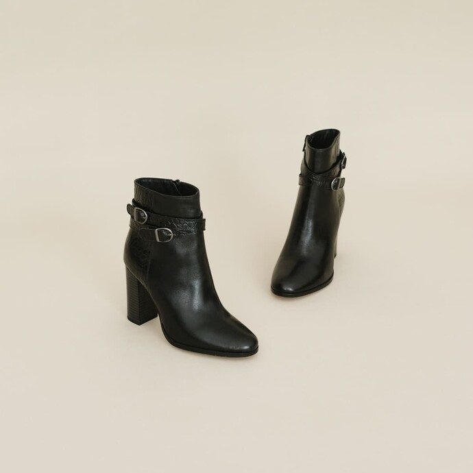 Bottines à talons et boucles  en cuir et croco noir