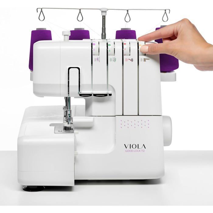 VIOLA T12 Overlock naaimachine met differentieel transport en vereenvoudigd inrijgen.
