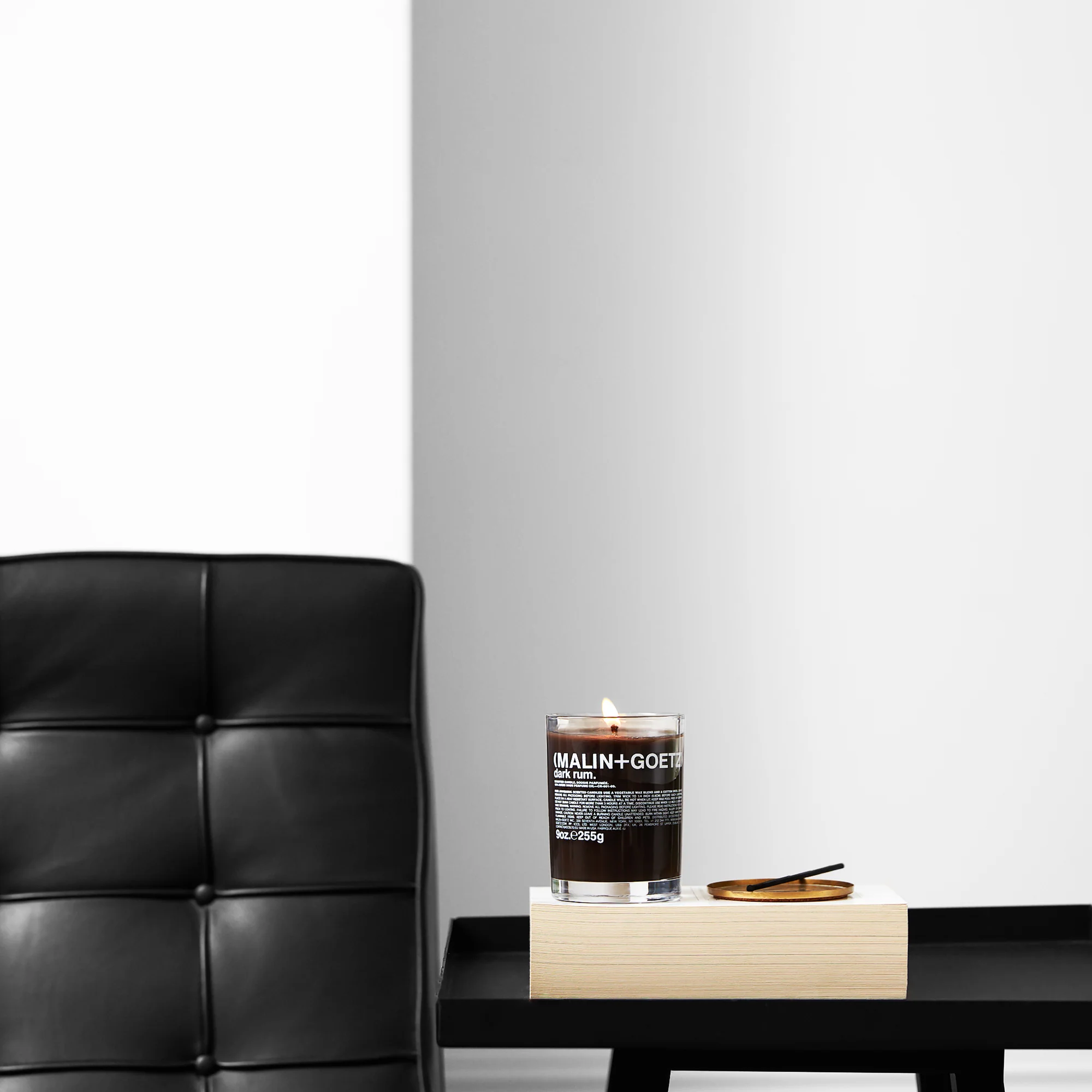 Candles Dark Rum Candle - Candela Profumata