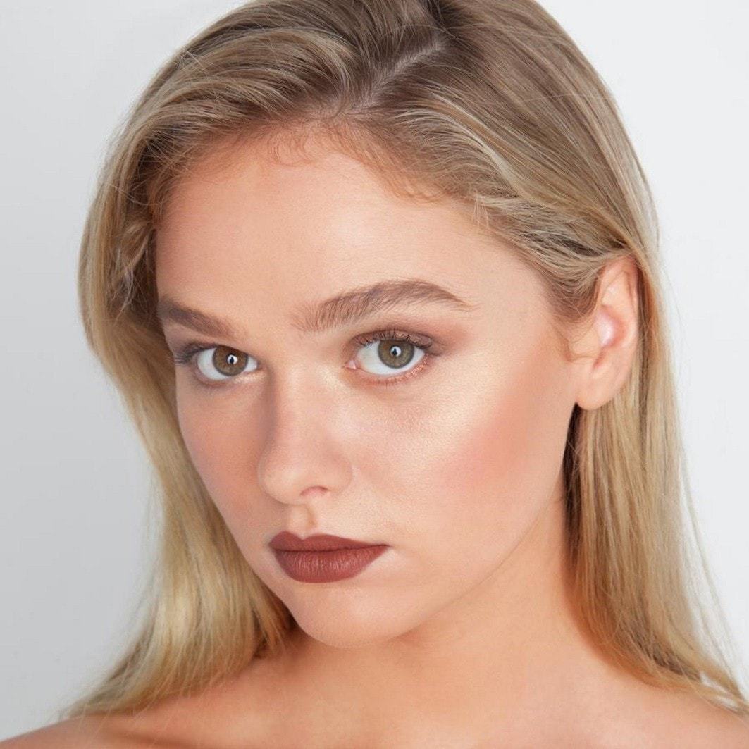 theBalm Bronzer Bahama Mama ceļojumu izmērs - 4,5 g