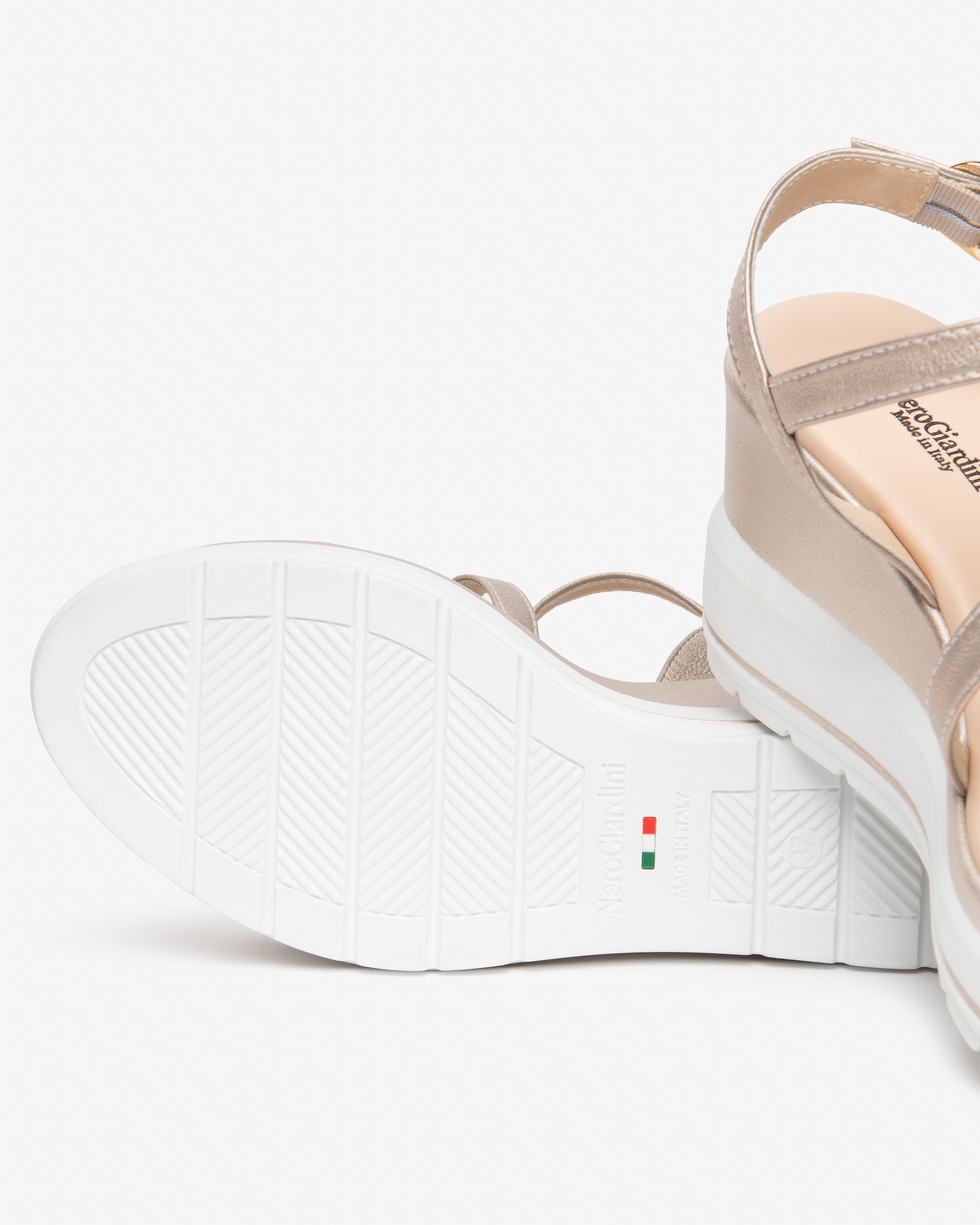  Damen-Ledersandalen