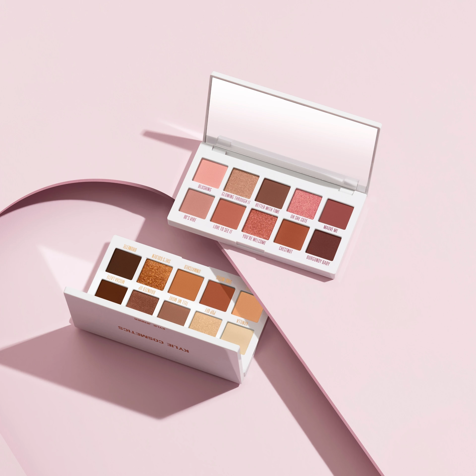 Paletă de pudră presată Bronze - Kylie By Kylie Jenner