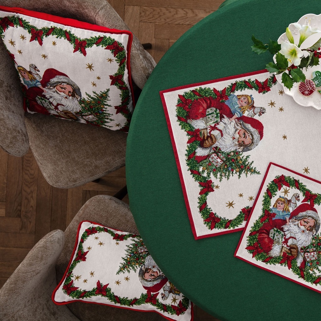 Villeroy & Boch Gobelin jastuk, igračka Djeda Mraza – 1 komad