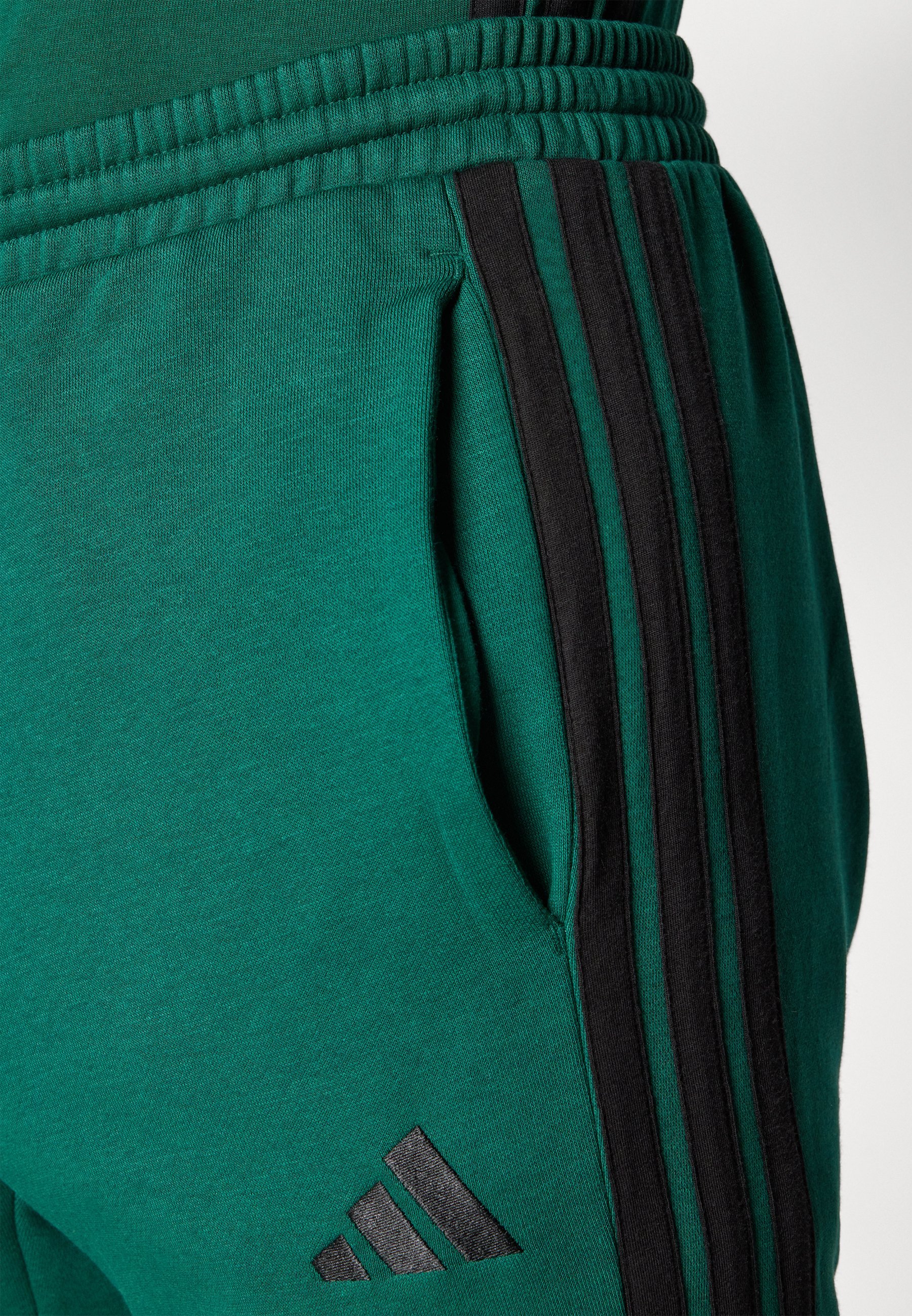adidas Sportswear trainingsbroek - collegegroen/zwart
