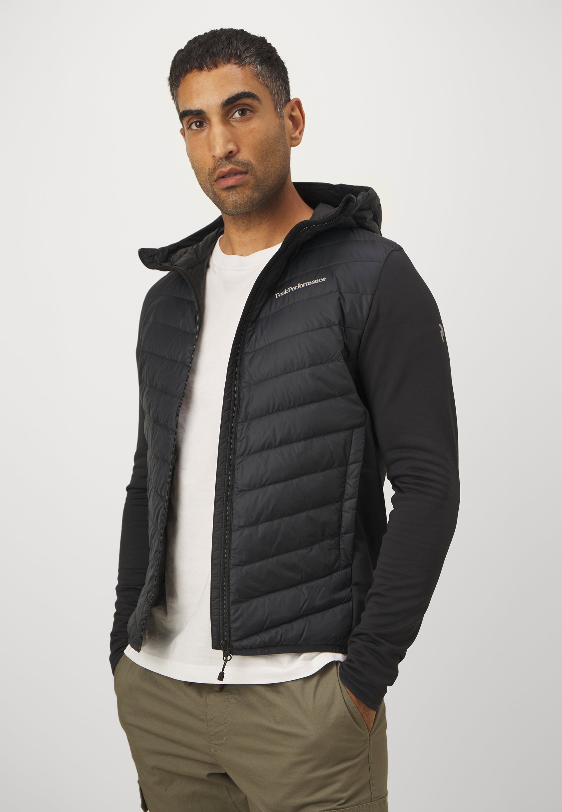 Peak Performance FROST DOWN HYBRID HOOD - Donsjack - zwart