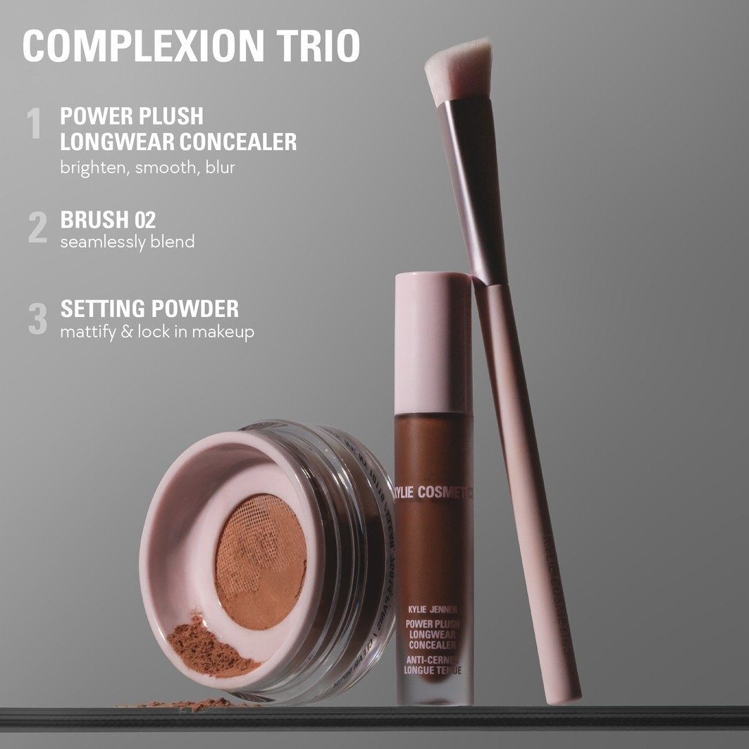 KYLIE COSMETICS Komplet ščetk za lase Power Plush -