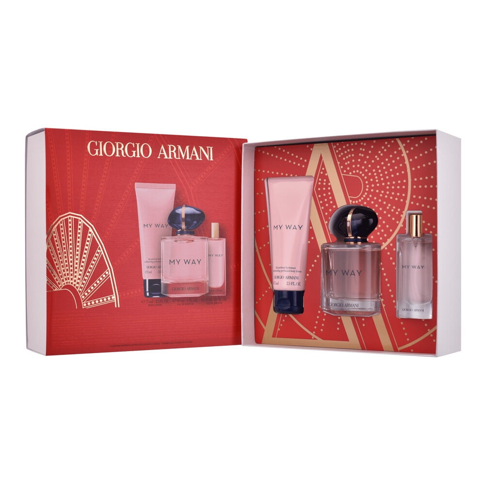 Giorgio Armani „Mano kelias“