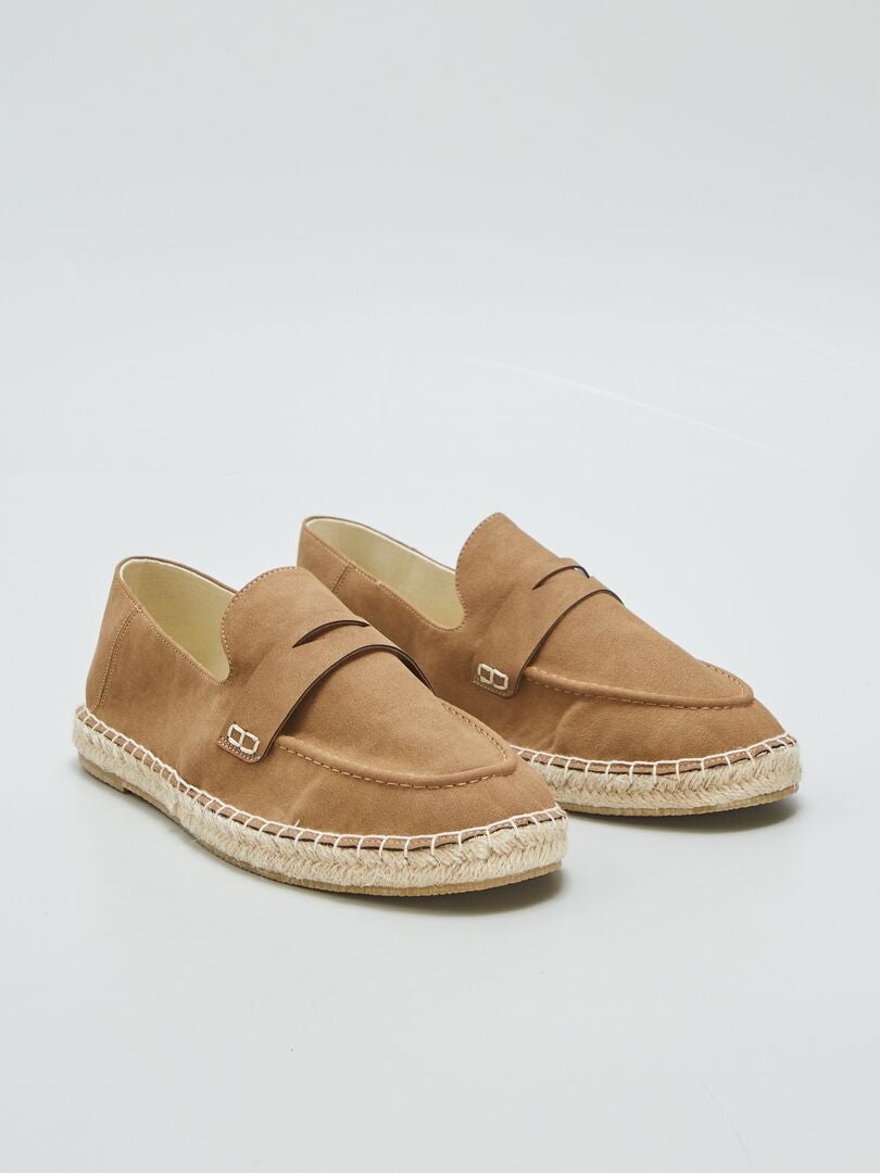 Alpargatas estilo mocassim - MARROM