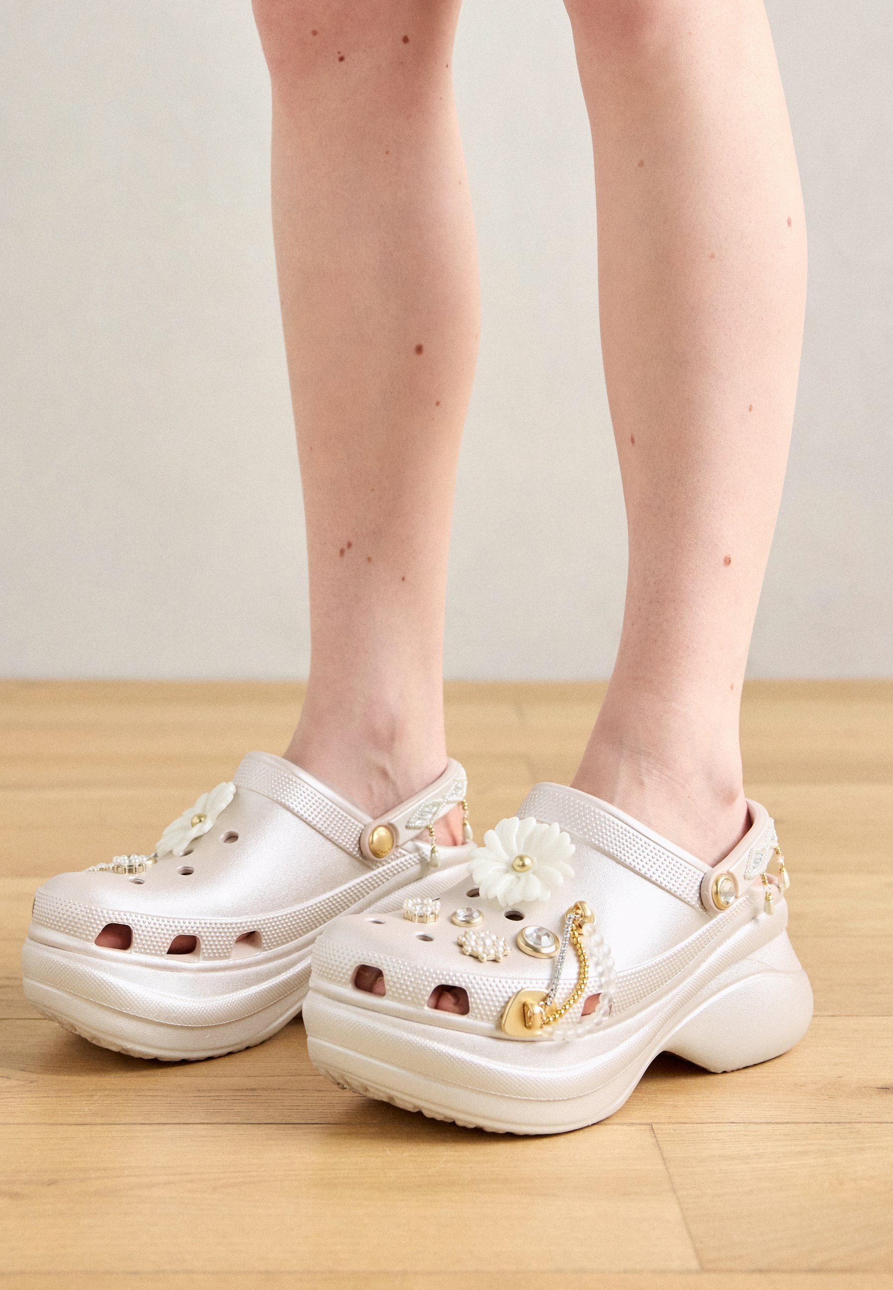 Crocs BAE BEDAZZLED - Zoccoli - quarzo