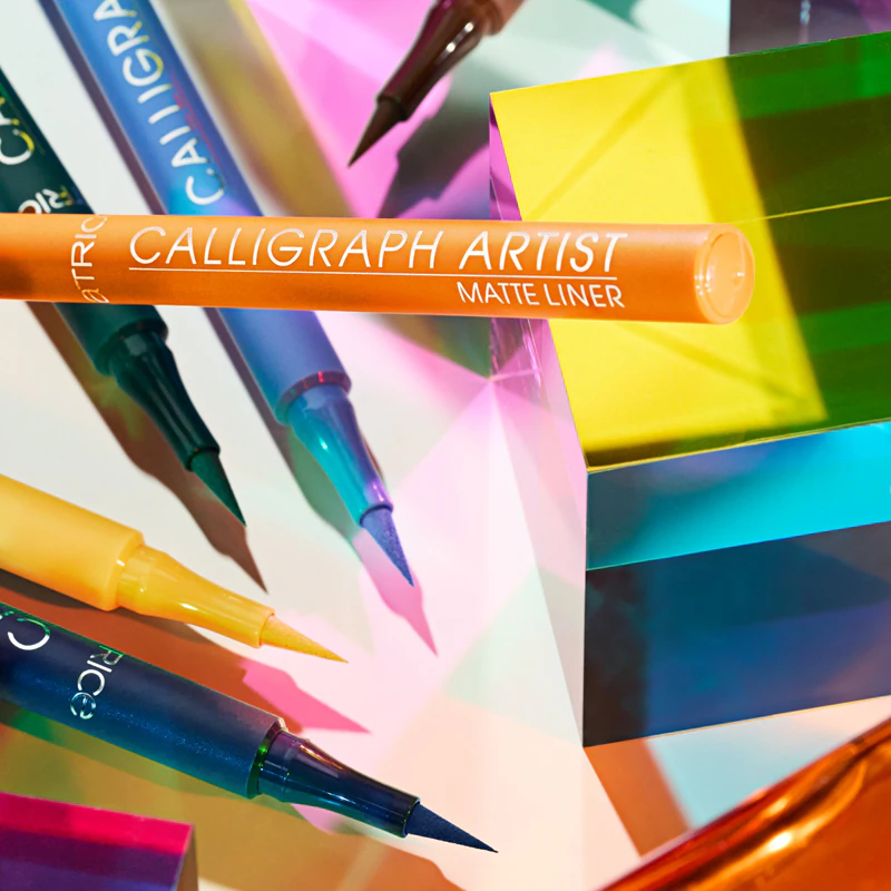 Catrice Calligraph Artist Matte Eyeliner Pen met een matte afwerking