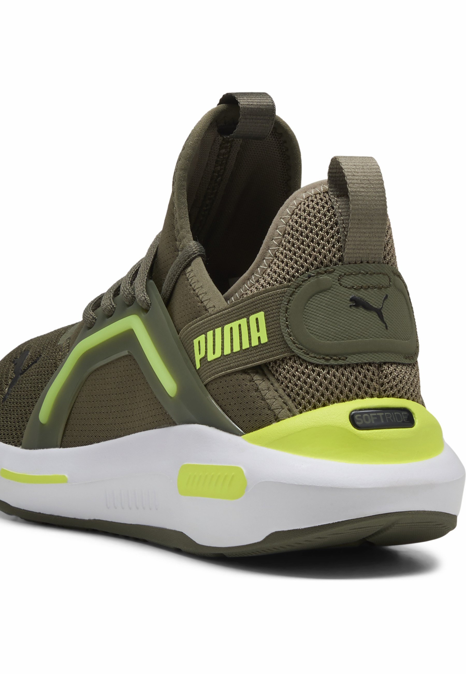 Puma SOFTRIDE ENZO - Scarpe da allenamento - verde loden giallo allerta